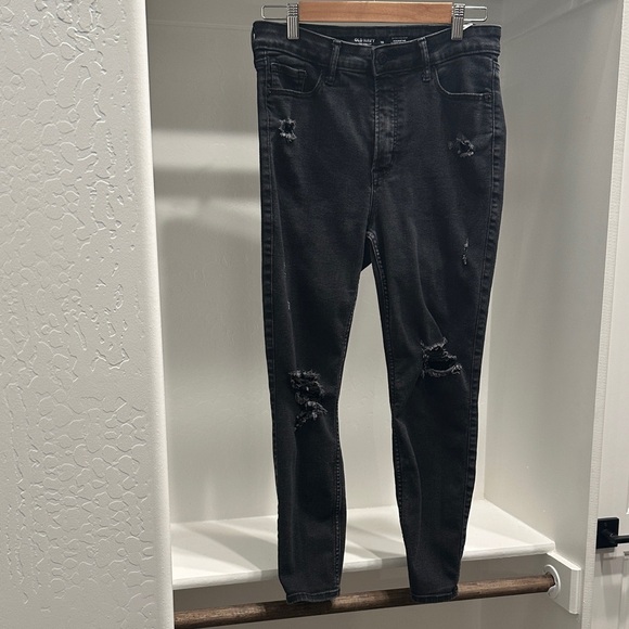 Old Navy Denim - Old Navy Charcoal Rockstar Super Skinny Jeans
